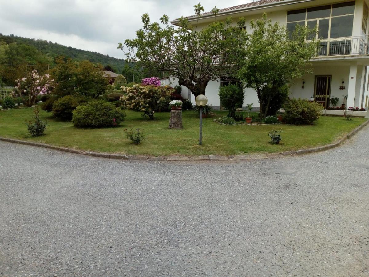 Da Terry Bed & Breakfast Vergiate Exterior foto