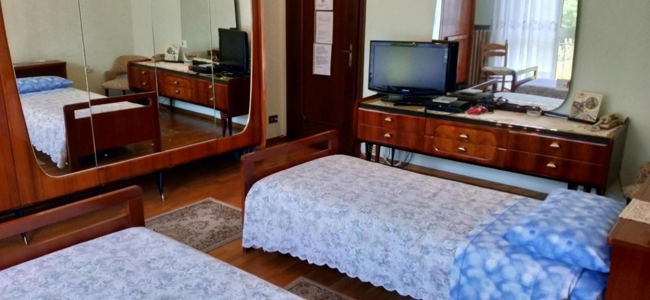 Da Terry Bed & Breakfast Vergiate Exterior foto