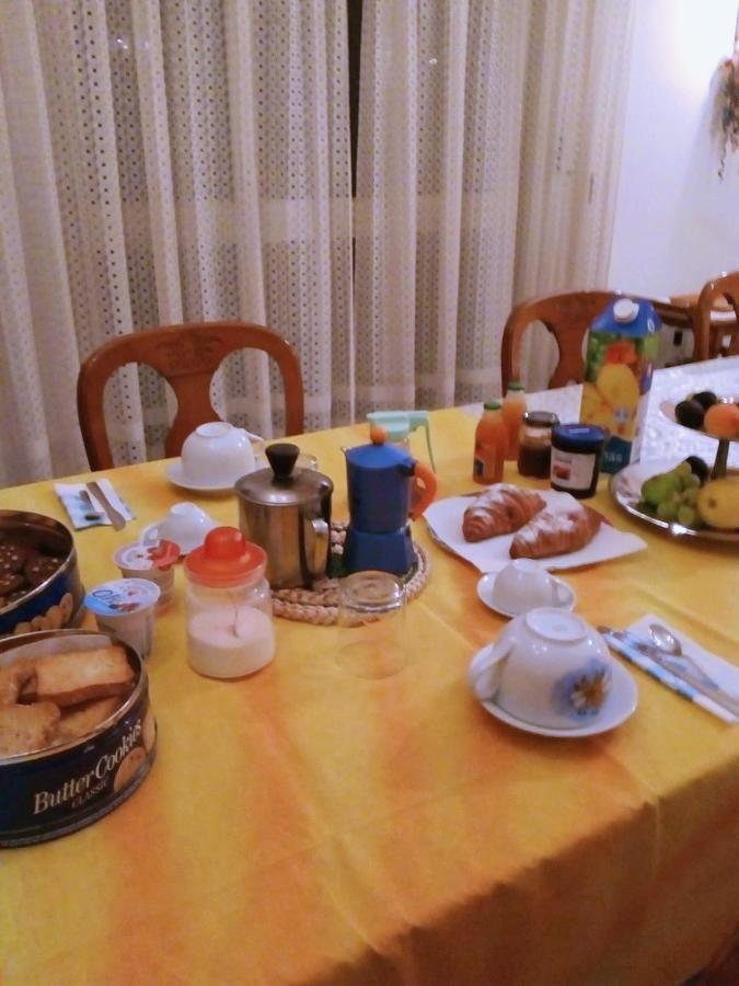 Da Terry Bed & Breakfast Vergiate Exterior foto